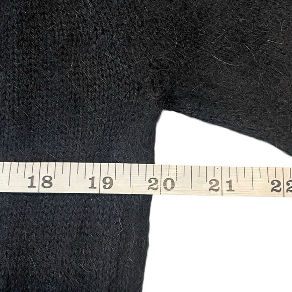 Peruvian Hand Made Alpaca Wool Sweater Women's Size Large Black Warm Cozy - Picture 10 of 12